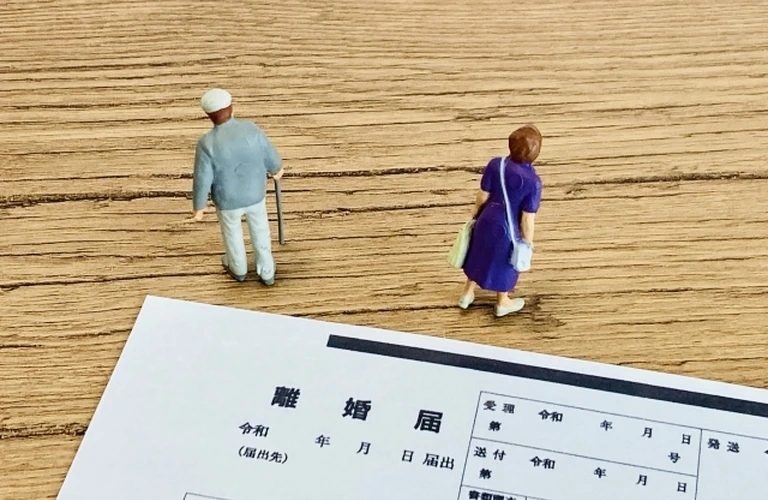 【板橋区の方必見！】離婚後の未来を見据えた不動産売却のすすめ|不動産売却なら株式会社カラーズハウス