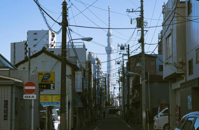【川越市の方必見！】あなたの住宅ローン問題、リースバックで解消！| 不動産売却なら株式会社カラーズハウス